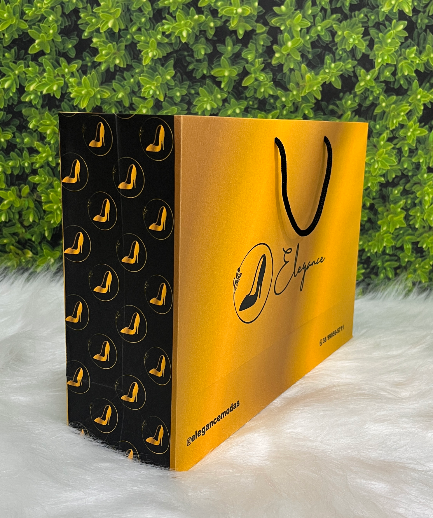 Sacola de Papel Tamanho M - 34x24x10cm